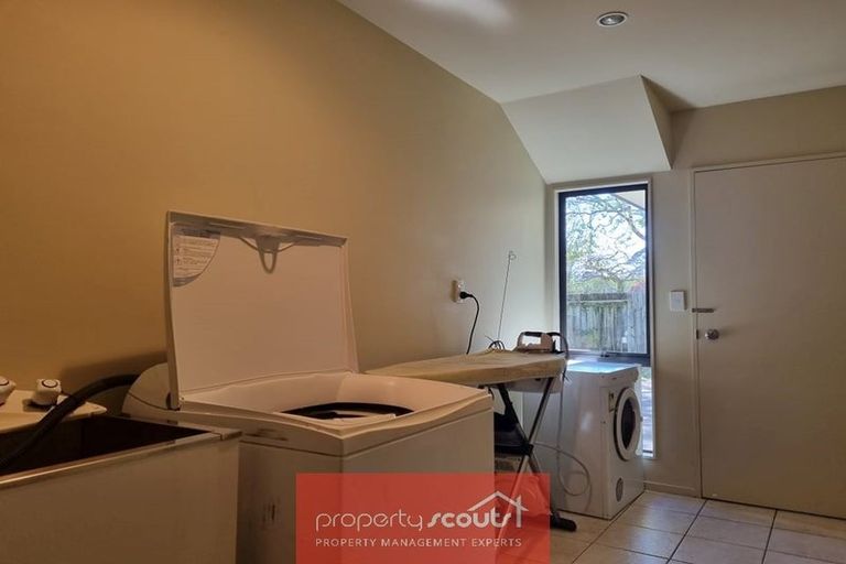 Photo of property in 36d Shelter Grove, Frankleigh Park, New Plymouth, 4310