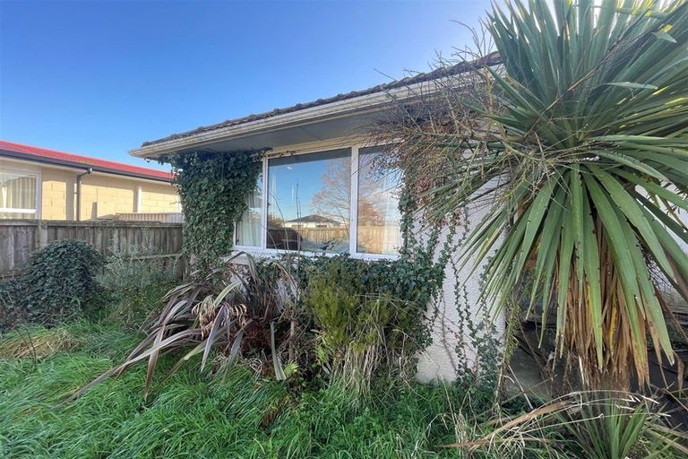 Photo of property in 91 Winters Road, Redwood, Christchurch, 8051