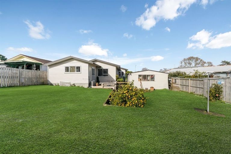 Photo of property in 27 Park Estate Road, Rosehill, Papakura, 2113