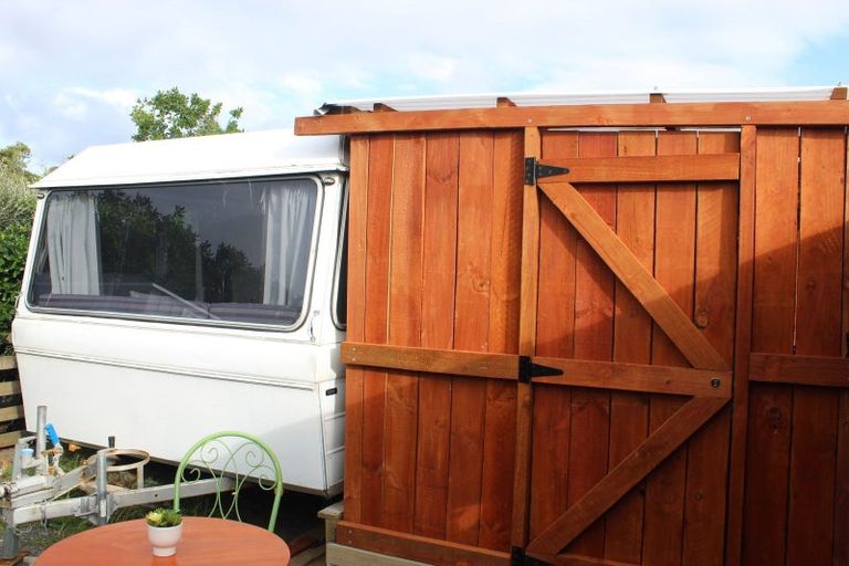 Photo of property in 20 Tasman Road, Otaki Beach, Otaki, 5512