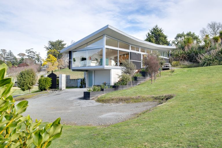Photo of property in 101 Lane Road, Havelock North, 4130