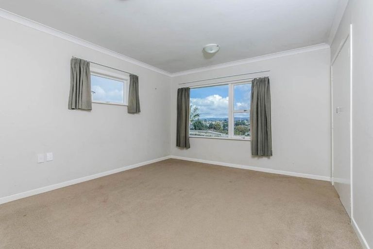 Photo of property in 165 Royal Road, Massey, Auckland, 0614