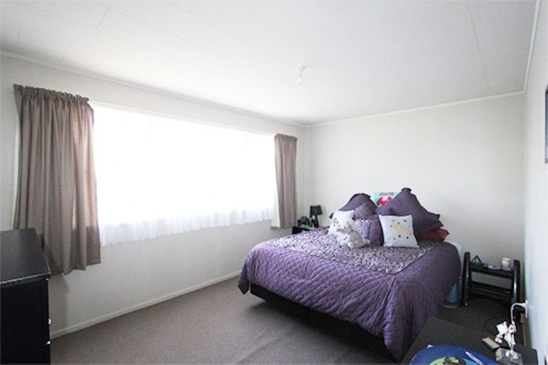 Photo of property in 15 George Street, Pahiatua, 4910