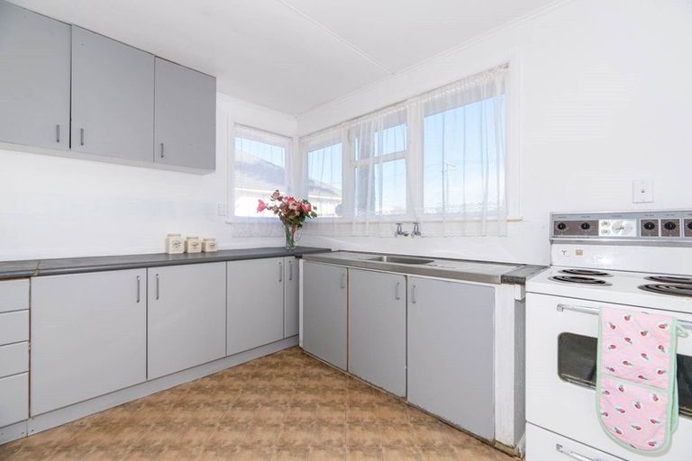 Photo of property in 14 Matamata Place, Otara, Auckland, 2023