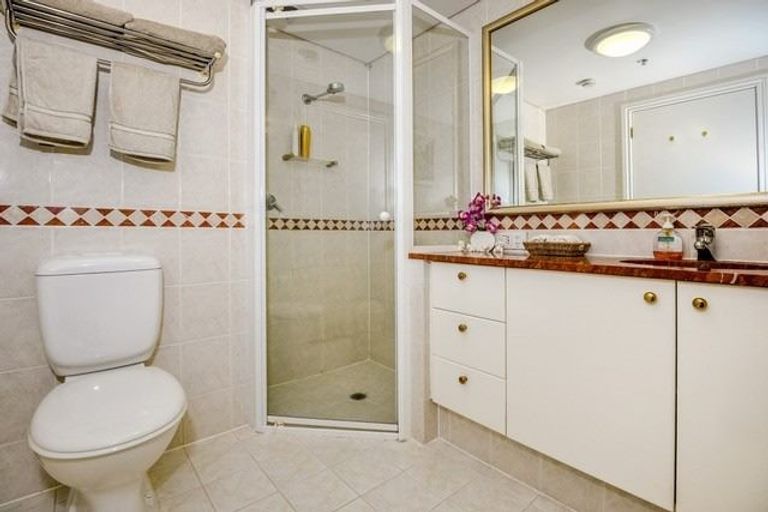 Photo of property in Quay West Apartments, 2803/8 Albert Street, Auckland Central, Auckland, 1010