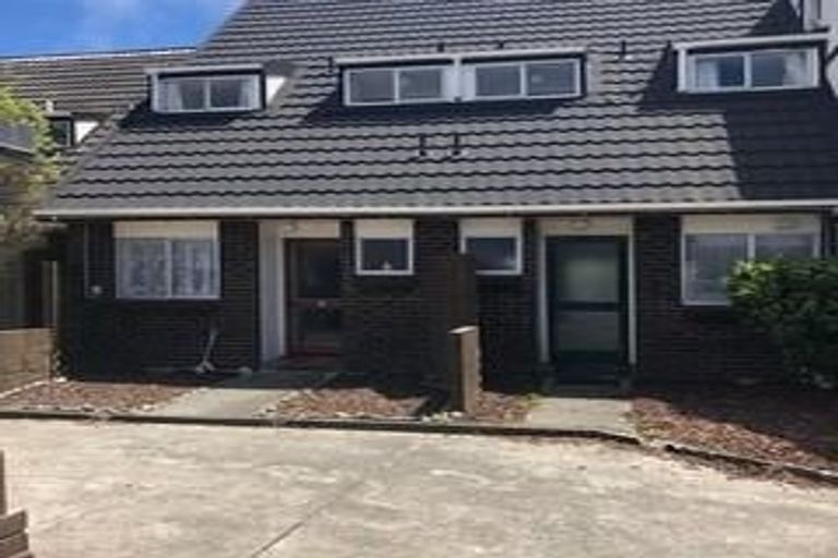 Photo of property in 4/31 Mana Avenue, Titahi Bay, Porirua, 5022