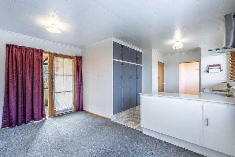 Photo of property in 30 Hamilton Street, Strathern, Invercargill, 9812
