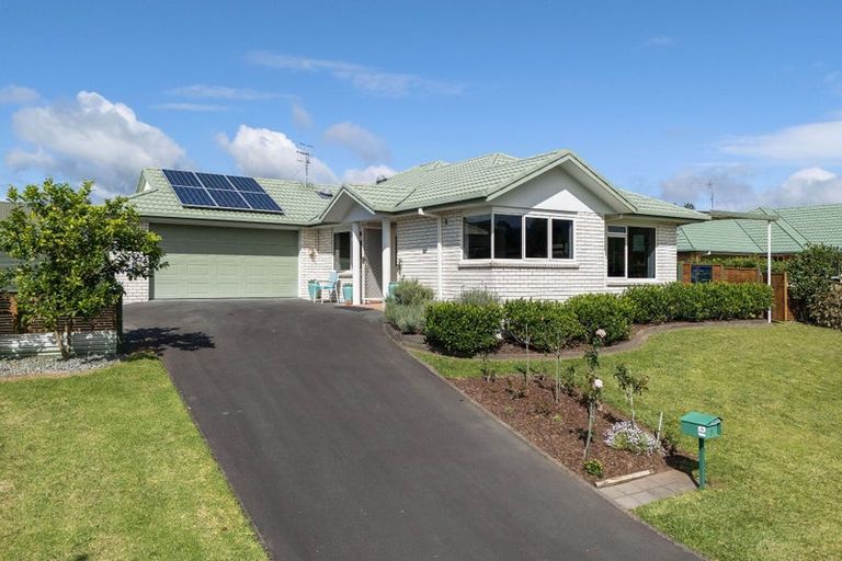 Photo of property in 5 Lansdowne Road, Katikati, 3129