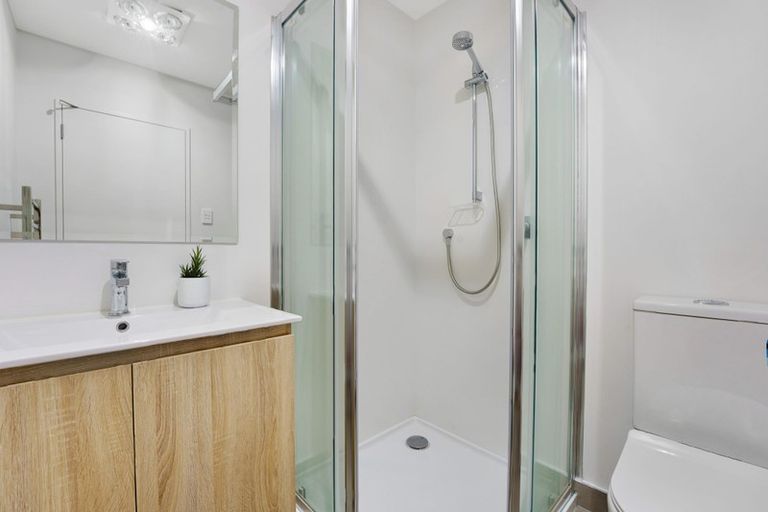 Photo of property in 41 Morihana Close, Glen Eden, Auckland, 0602