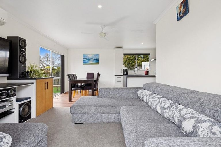 Photo of property in 11 Gibson Road, Tuakau, 2121