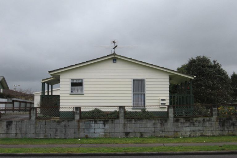 Photo of property in 75 Redcrest Avenue, Red Hill, Papakura, 2110