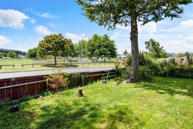 Photo of property in 50a Pohutukawa Drive, Owhata, Rotorua, 3010
