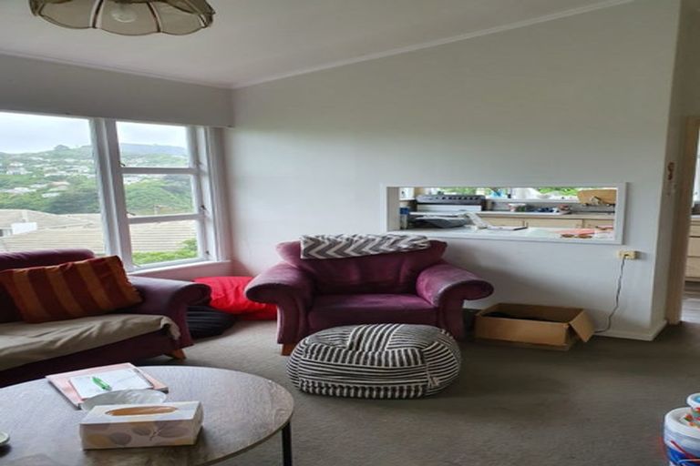 Photo of property in 34 Collier Avenue, Karori, Wellington, 6012