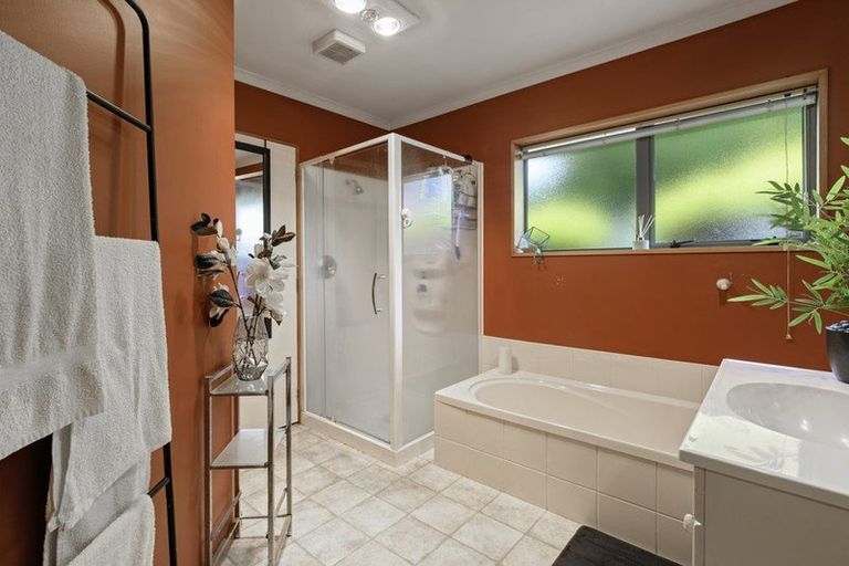 Photo of property in 30 Summerhaven Place, Ohauiti, Tauranga, 3112