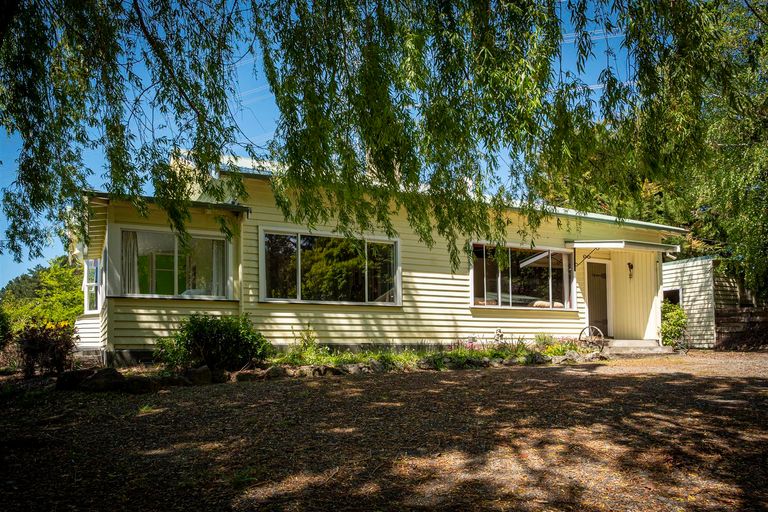 Photo of property in 125 Richardsons Road, Albury, Fairlie, 7987