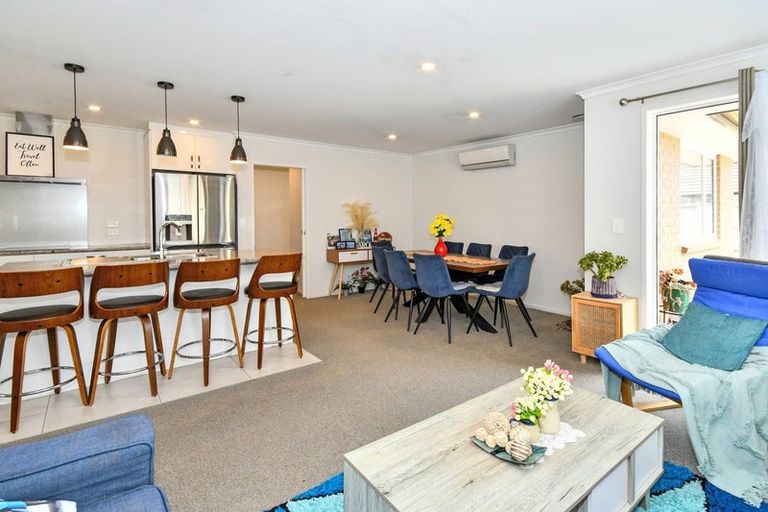 Photo of property in 12 Helenvale Crescent, Pokeno, 2402