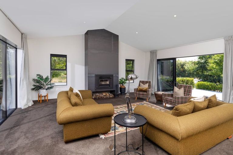 Photo of property in 15 Alice Burn Drive, Luggate, Wanaka, 9383