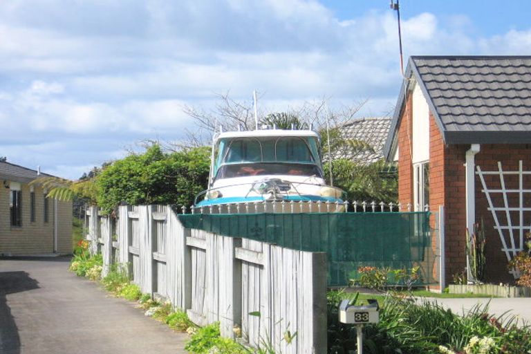 Photo of property in 33 Luculia Drive, Mount Maunganui, 3116