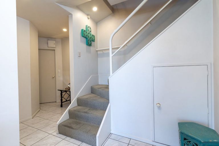 Photo of property in 393 Wakefield Quay, Stepneyville, Nelson, 7010