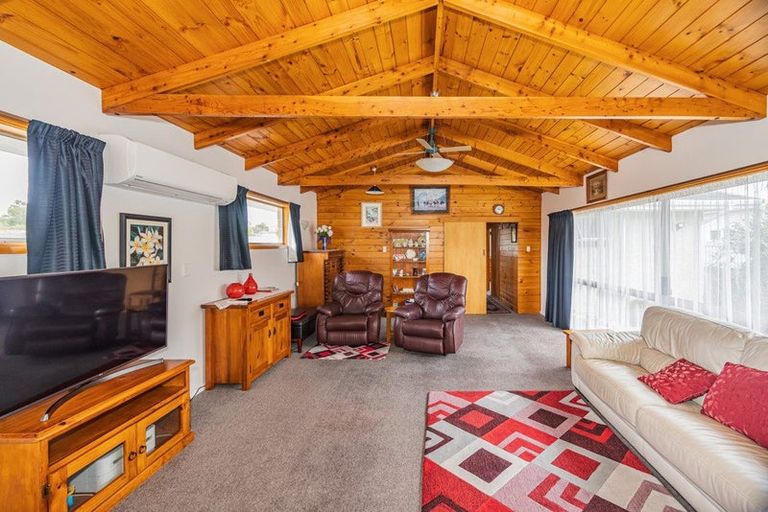 Photo of property in 4a Awamoa Road, Holmes Hill, Oamaru, 9401