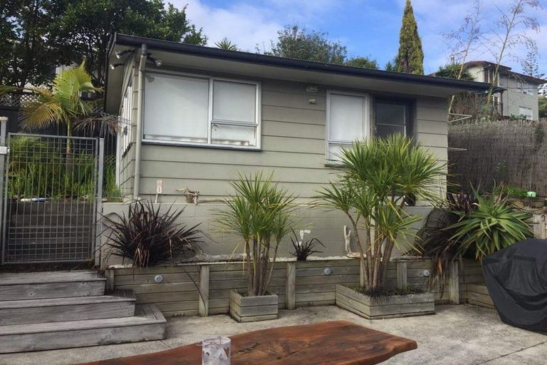 Photo of property in 16 Gerontius Glade, Torbay, Auckland, 0630