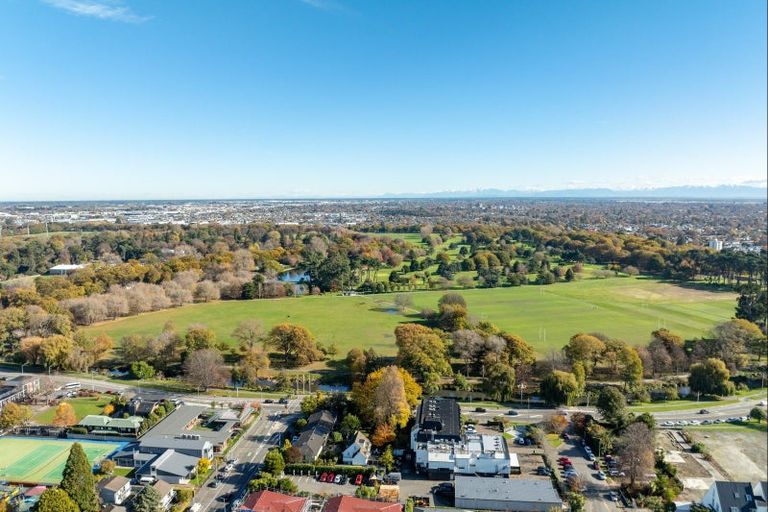 Photo of property in 3/360 Montreal Street, Christchurch Central, Christchurch, 8013