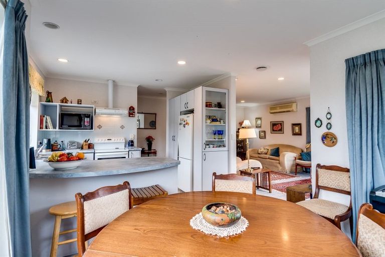 Photo of property in 123a Ascot Avenue, Taradale, Napier, 4112