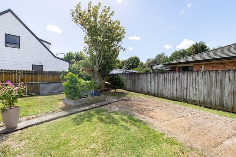 Photo of property in 11 Darlington Street, Ngatea, 3503