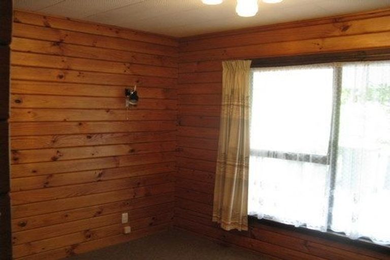 Photo of property in 5 Galway Avenue, Bryndwr, Christchurch, 8052