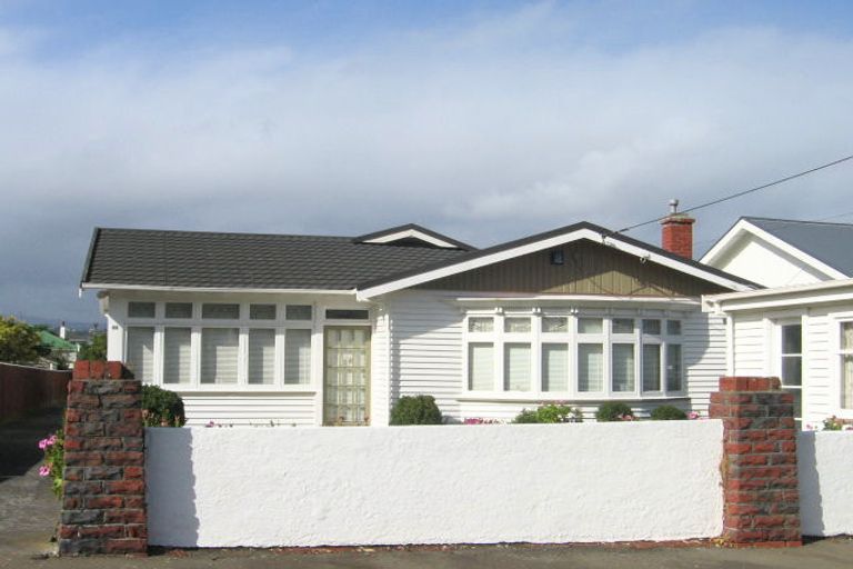 Photo of property in 65 Freyberg Street, Lyall Bay, Wellington, 6022