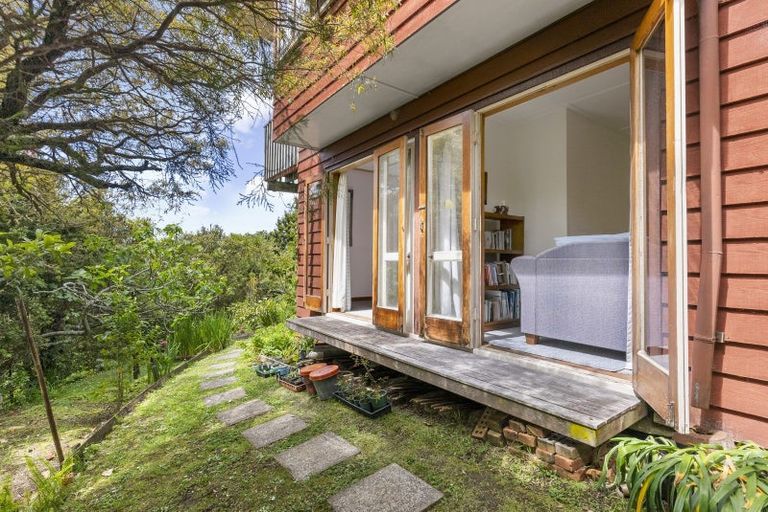 Photo of property in 63 Parkhill Road, Mellons Bay, Auckland, 2014