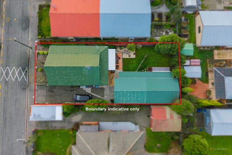 Photo of property in 19 Oxford Street, West End, Timaru, 7910