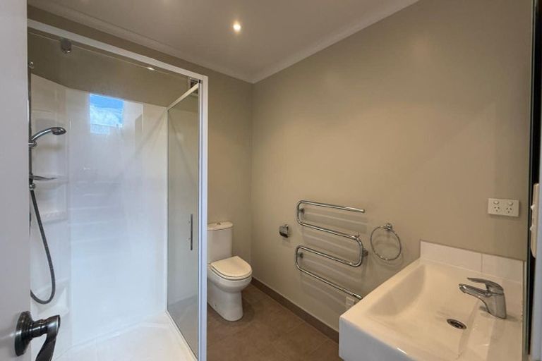 Photo of property in 11a Sykes Avenue, Hatfields Beach, Orewa, 0931