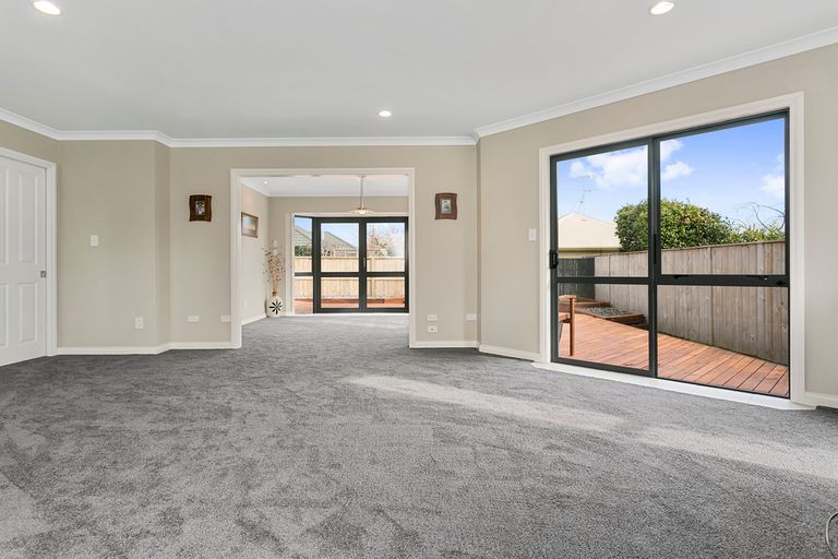 Photo of property in 10 Damio Place, Cambridge, 3434