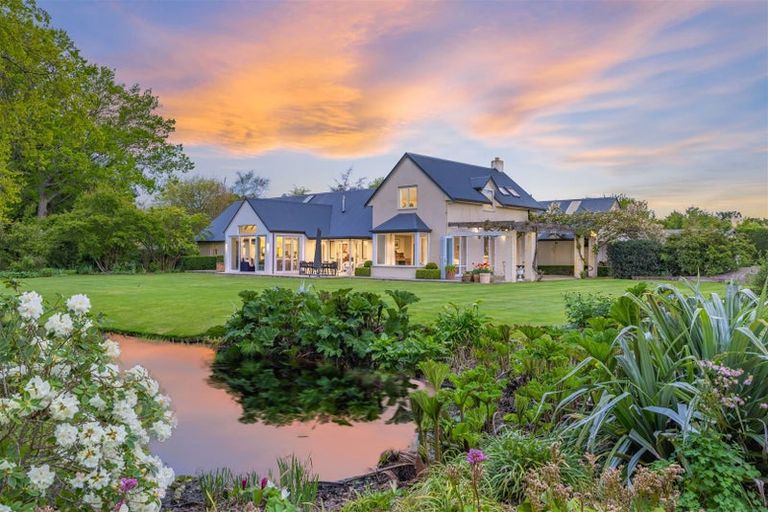 Photo of property in 15 Keetly Place, Ohoka, Kaiapoi, 7692