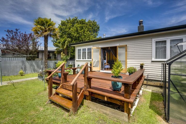Photo of property in 160 Nuffield Avenue, Marewa, Napier, 4110