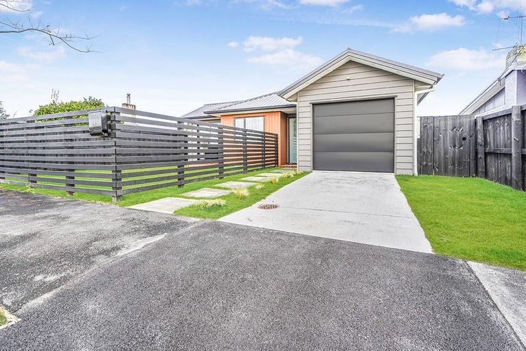 Photo of property in 16a Hendon Road, Fairview Downs, Hamilton, 3214