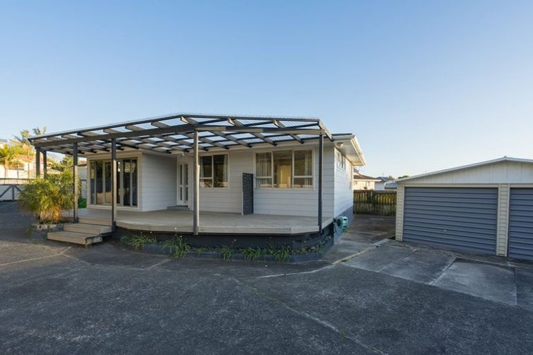 Photo of property in 10 Quintal Place, Papatoetoe, Auckland, 2025