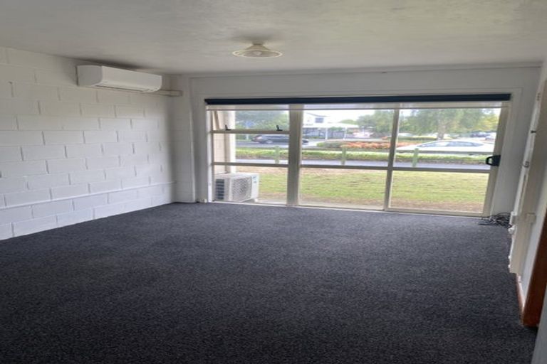 Photo of property in 2 Cameron Road, Hamilton East, Hamilton, 3216