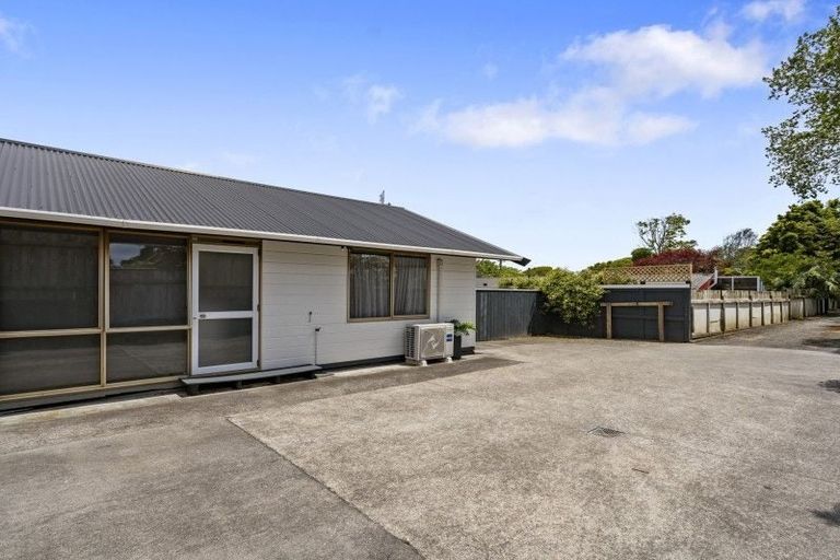 Photo of property in 14a Woodleigh Street, Frankleigh Park, New Plymouth, 4310