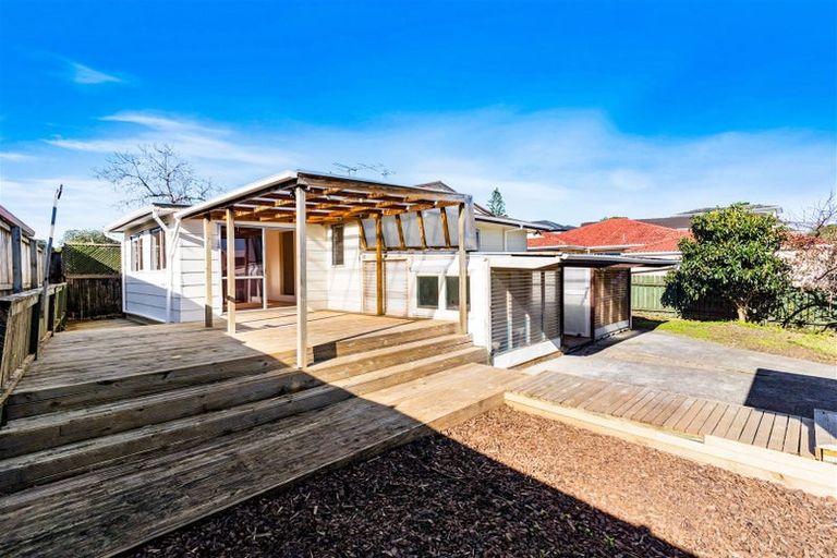 Photo of property in 1/330 Bucklands Beach Road, Bucklands Beach, Auckland, 2012