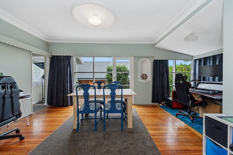 Photo of property in 17 Mitcham Avenue, Forest Lake, Hamilton, 3200