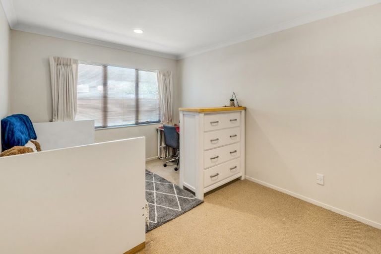 Photo of property in 23 Seneca Court, Golflands, Auckland, 2013