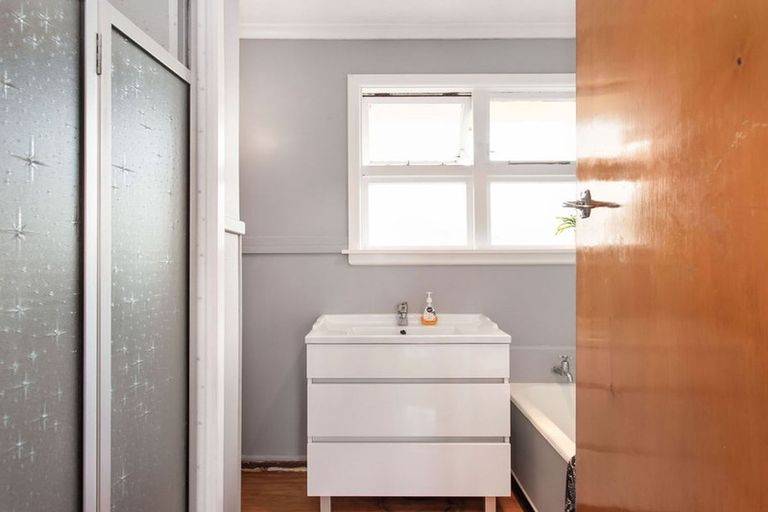 Photo of property in 24 Donegal Street, Belfast, Christchurch, 8051