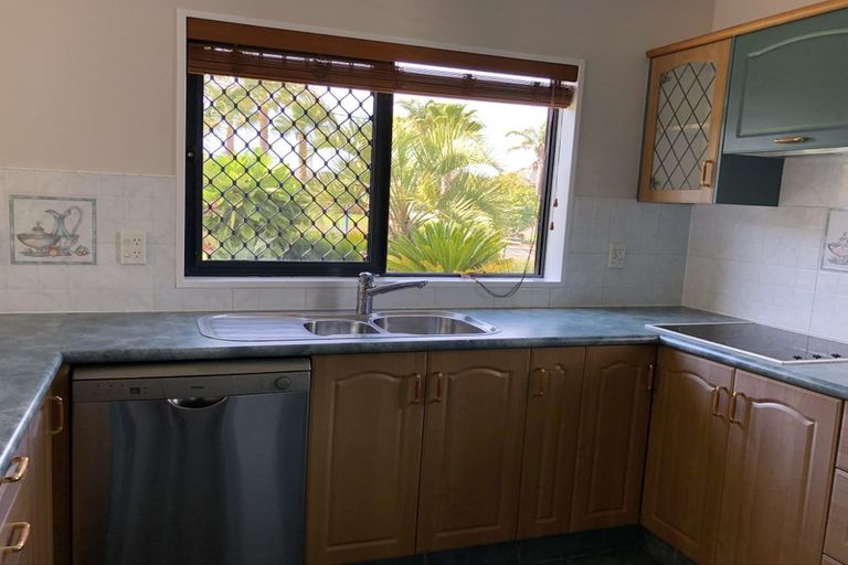 Photo of property in 76 Sovereign Drive, Papamoa Beach, Papamoa, 3118