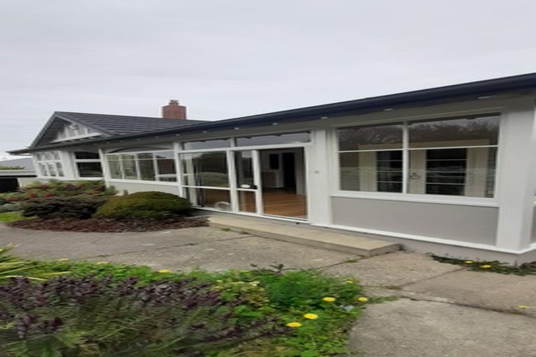 Photo of property in 137 Eglinton Road, Mornington, Dunedin, 9011