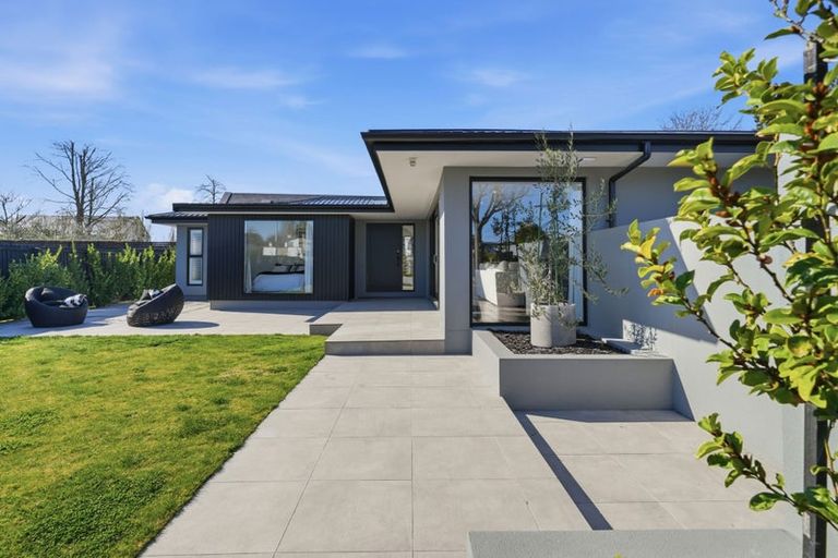Photo of property in 50 Fendalton Road, Fendalton, Christchurch, 8014