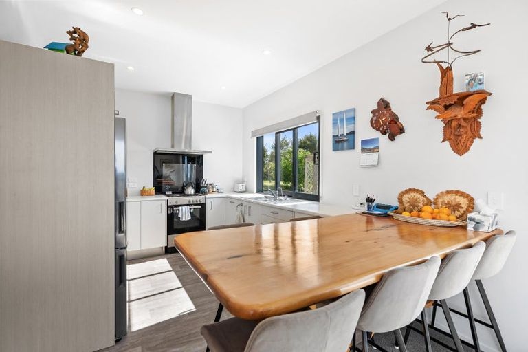 Photo of property in 275 Pakaru Road, Kawakawa, 0282