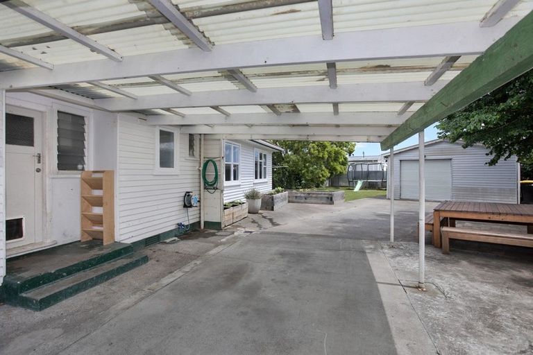 Photo of property in 24 Churchill Avenue, Feilding, 4702