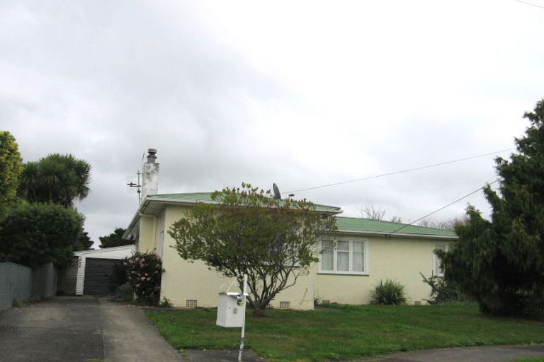 Photo of property in 5 Wilson Crescent, Highbury, Palmerston North, 4412